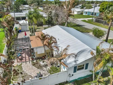 1180 NE Crescent Street Jensen Beach FL 34957