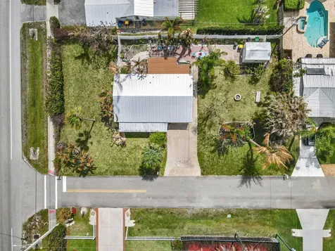 1180 NE Crescent Street Jensen Beach FL 34957