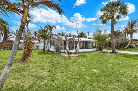 1180 NE Crescent Street Jensen Beach FL 34957
