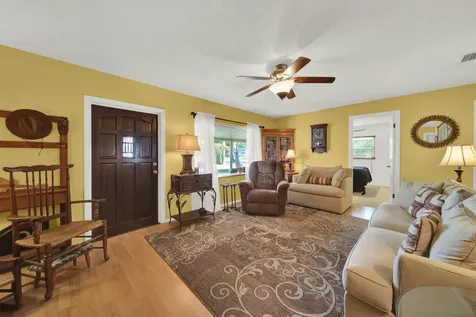 1180 NE Crescent Street Jensen Beach FL 34957