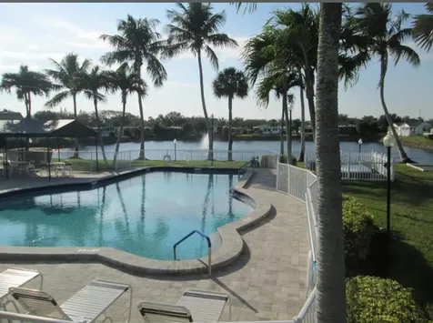 6711 NW 44th Way NW Coconut Creek FL 33073