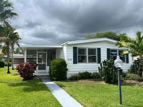 6741 NW 44th Way NW Coconut Creek FL 33073