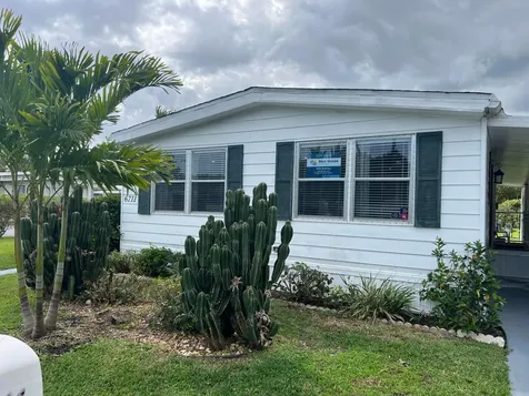 6741 NW 44th Way NW Coconut Creek FL 33073