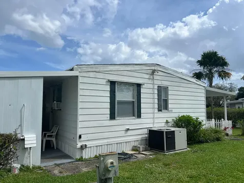 6741 NW 44th Way NW Coconut Creek FL 33073
