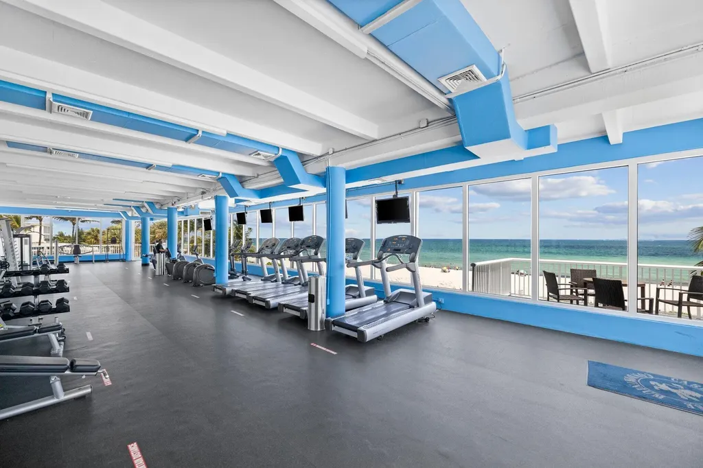 5401 Collins Avenue Miami Beach FL 33140