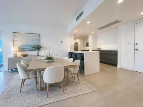 5401 Collins Avenue Miami Beach FL 33140