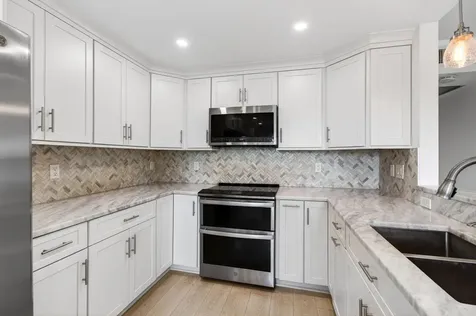 3084 Oakridge U Deerfield Beach FL 33442