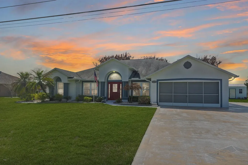 5944 NW Favian Avenue Port St Lucie FL 34986