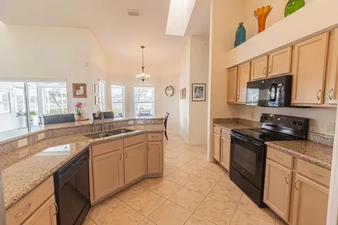 5944 NW Favian Avenue Port St Lucie FL 34986