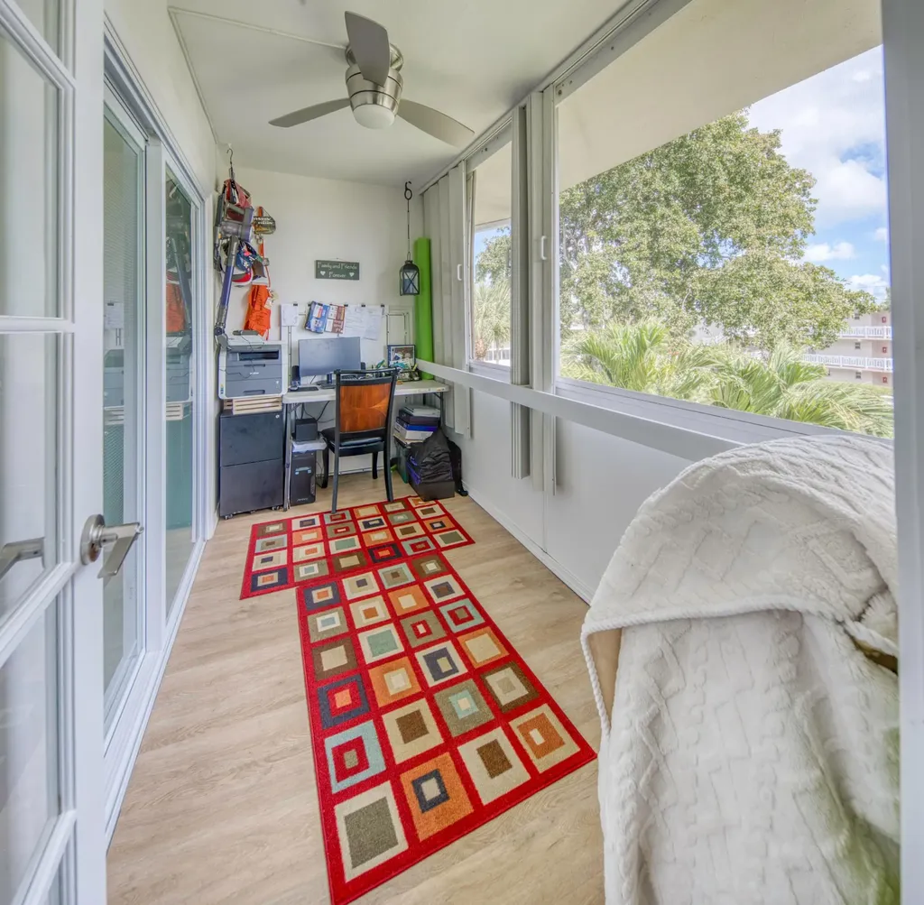 2566 Garden Drive S Lake Worth Beach FL 33461