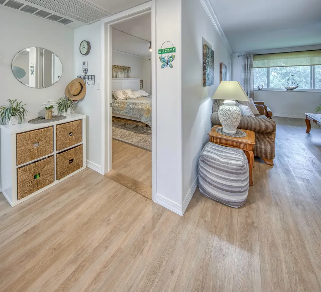 2566 Garden Drive S Lake Worth Beach FL 33461