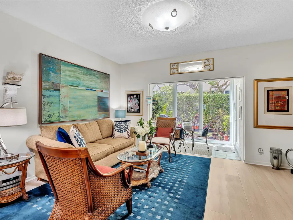 911 Kokomo Key Lane Delray Beach FL 33483