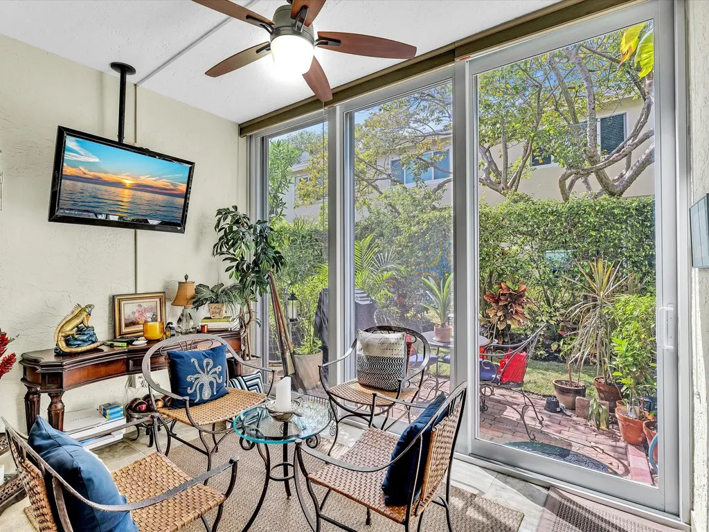 911 Kokomo Key Lane Delray Beach FL 33483