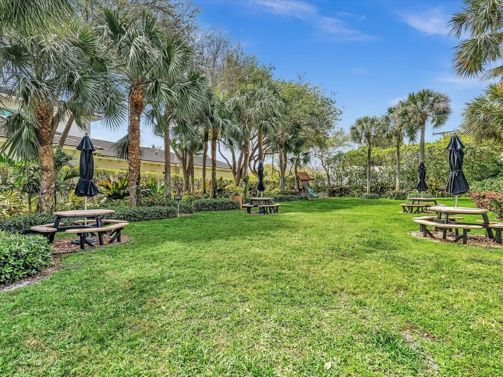 911 Kokomo Key Lane Delray Beach FL 33483
