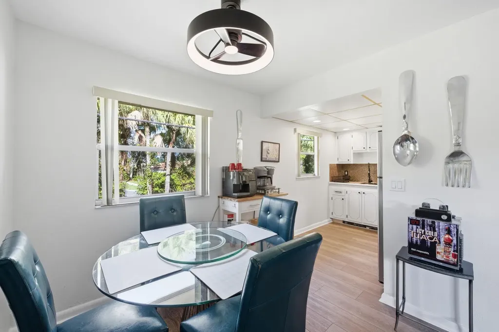 336 Brittany G Delray Beach FL 33446
