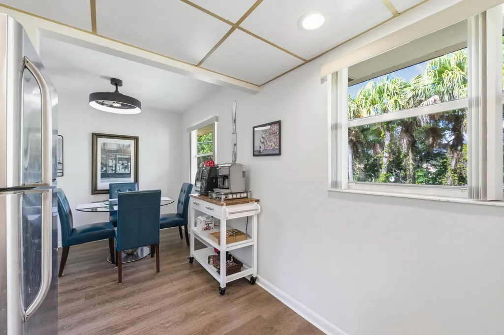 336 Brittany G Delray Beach FL 33446