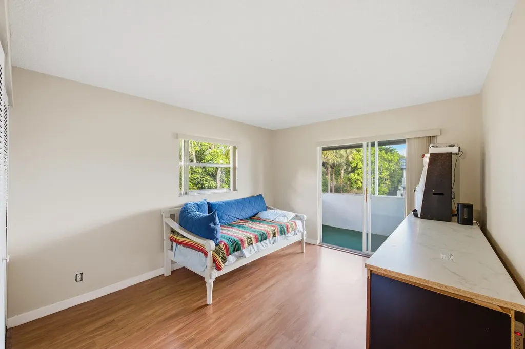 336 Brittany G Delray Beach FL 33446