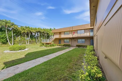 336 Brittany G Delray Beach FL 33446