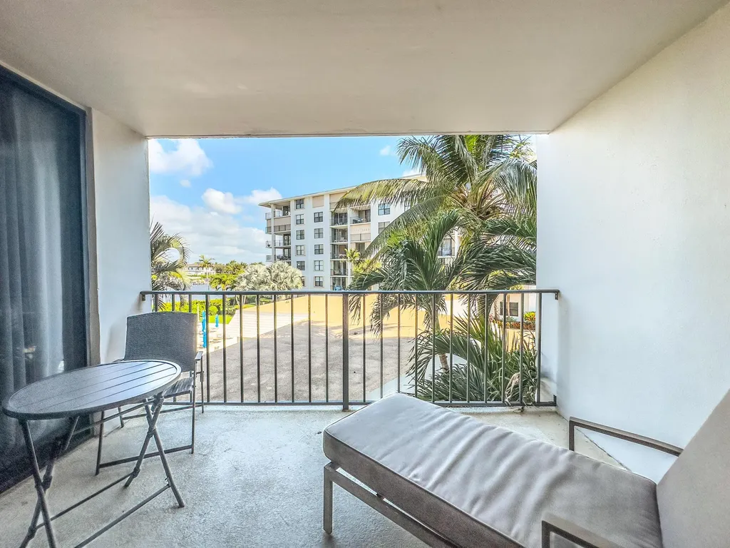 3545 S Ocean Boulevard South Palm Beach FL 33480