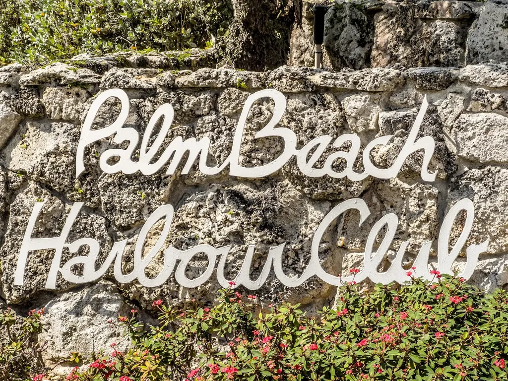 3545 S Ocean Boulevard South Palm Beach FL 33480