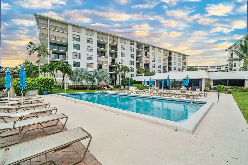 3545 S Ocean Boulevard South Palm Beach FL 33480