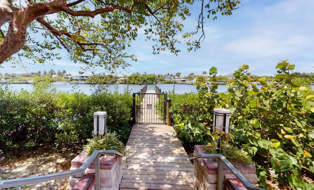 3545 S Ocean Boulevard South Palm Beach FL 33480