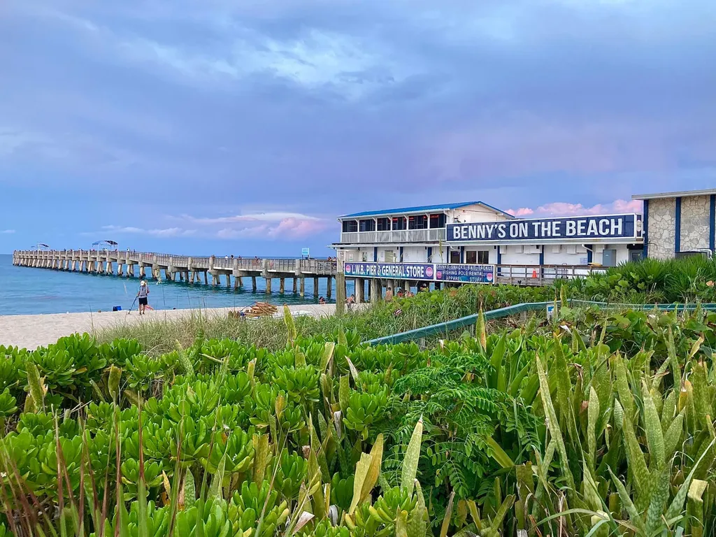3545 S Ocean Boulevard South Palm Beach FL 33480