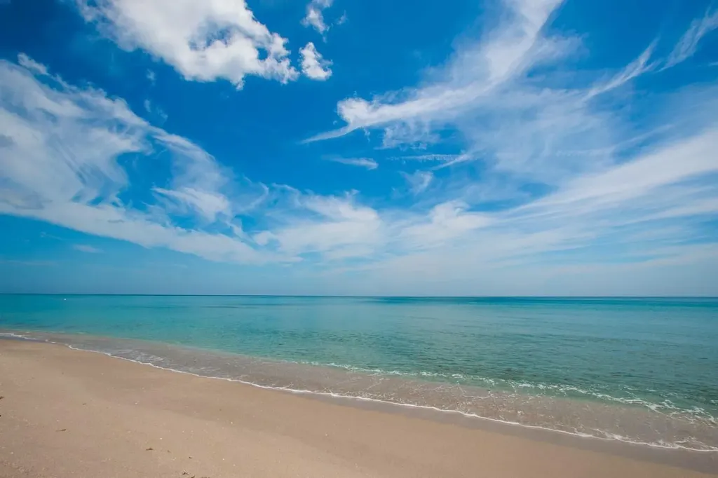 3545 S Ocean Boulevard South Palm Beach FL 33480