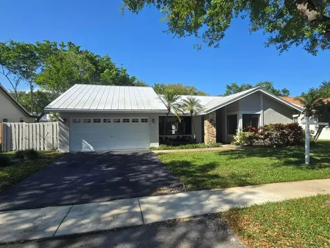 10207 NW 7th Court Plantation FL 33324