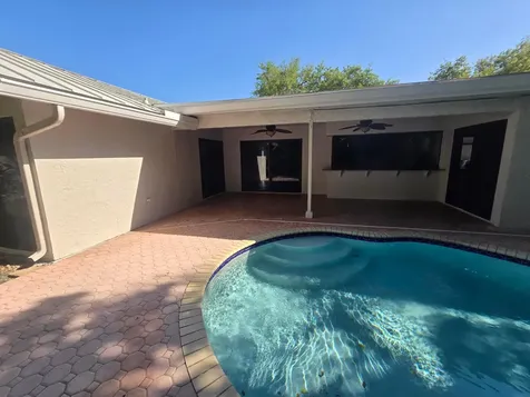 10207 NW 7th Court Plantation FL 33324