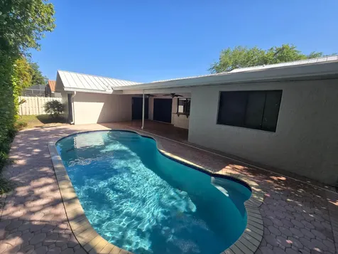 10207 NW 7th Court Plantation FL 33324