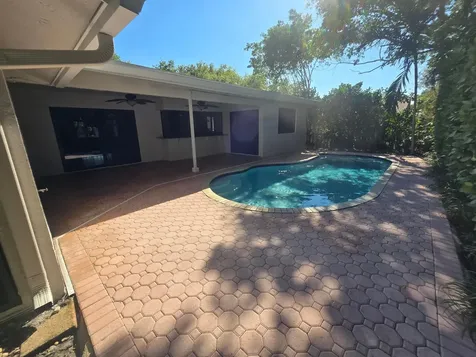 10207 NW 7th Court Plantation FL 33324