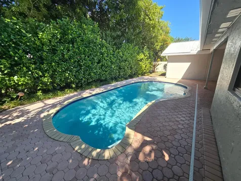 10207 NW 7th Court Plantation FL 33324
