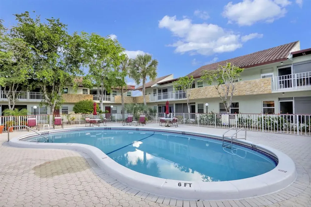 860 SE 6th Avenue Deerfield Beach FL 33441