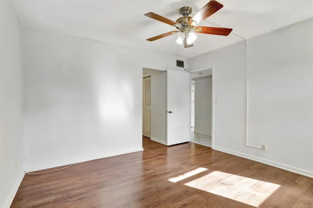860 SE 6th Avenue Deerfield Beach FL 33441
