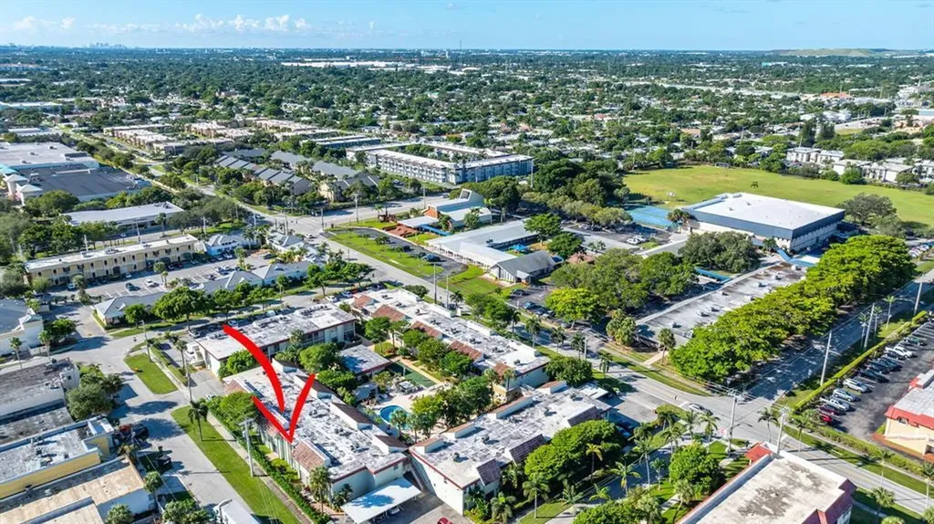 860 SE 6th Avenue Deerfield Beach FL 33441
