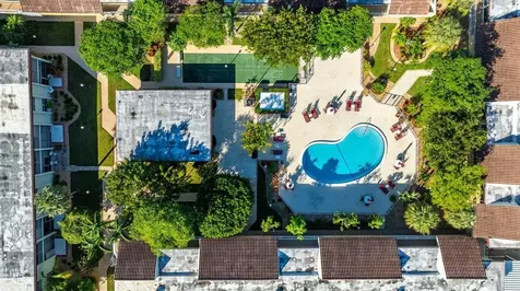 860 SE 6th Avenue Deerfield Beach FL 33441