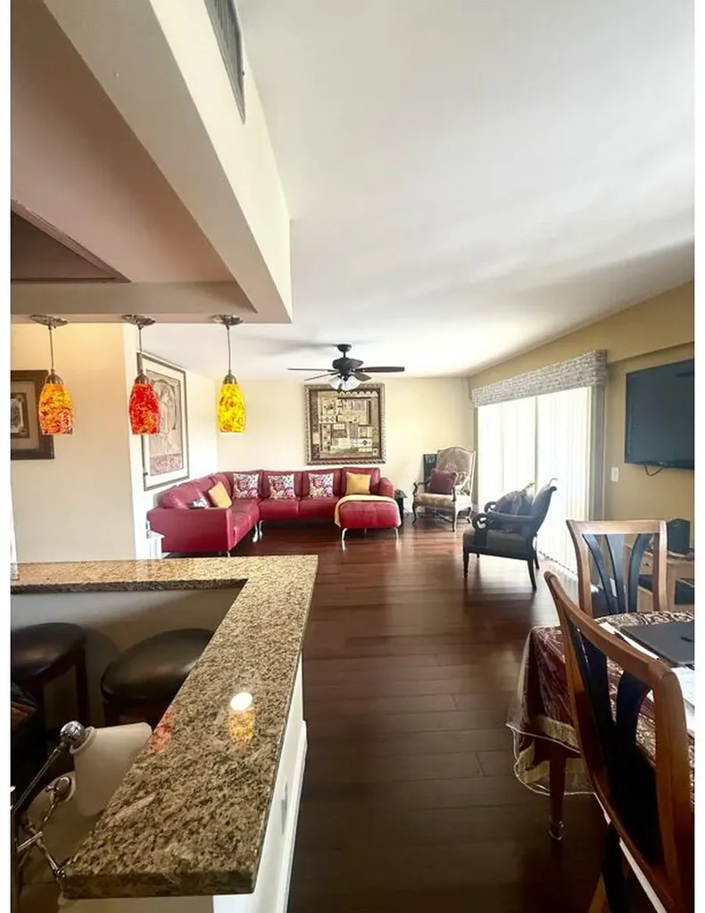 162 Preston D Boca Raton FL 33434