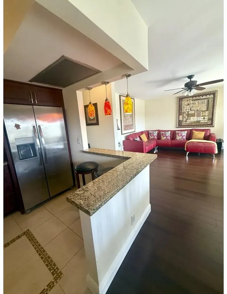 162 Preston D Boca Raton FL 33434