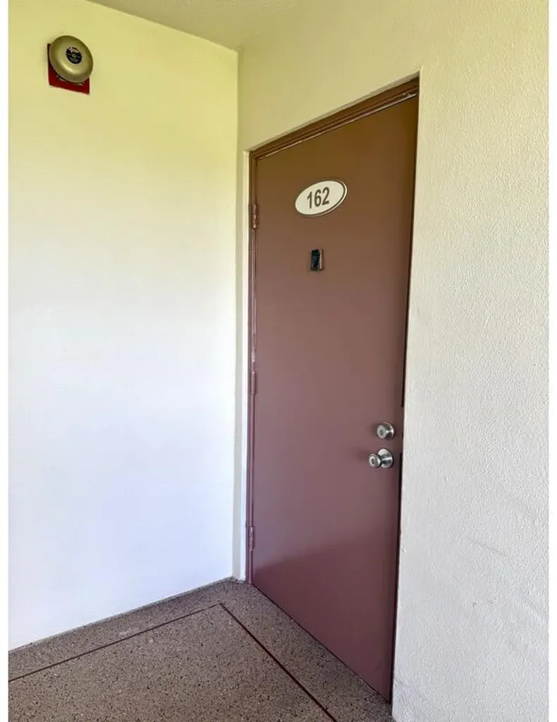 162 Preston D Boca Raton FL 33434