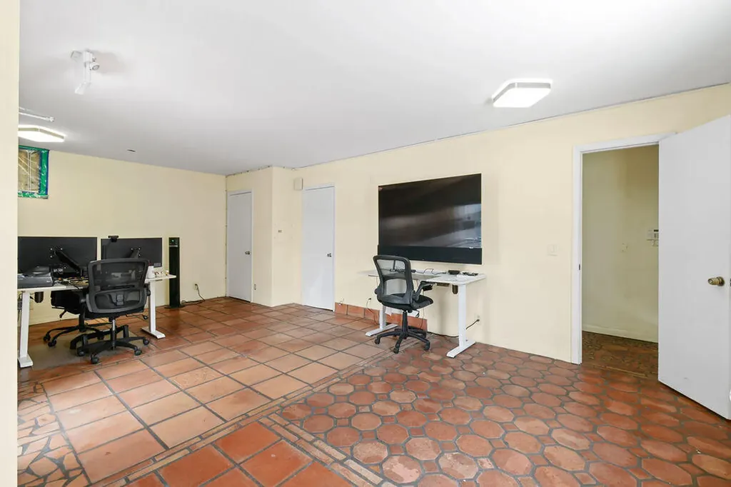1200 Clare Avenue West Palm Beach FL 33401