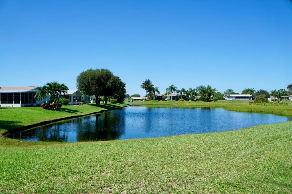3325 Ironwood Avenue Port St Lucie FL 34952