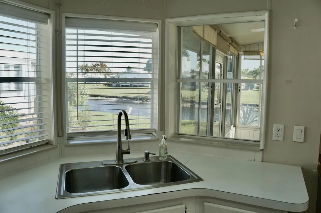 3325 Ironwood Avenue Port St Lucie FL 34952