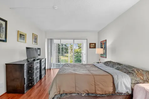 3810 Via Poinciana Lake Worth FL 33467