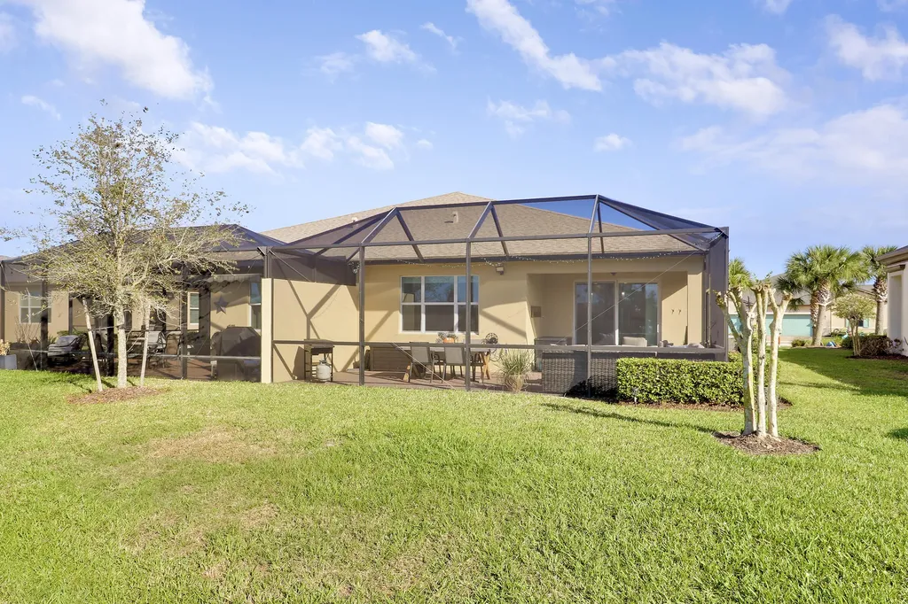 10894 SW Winding Lakes Circle Port St Lucie FL 34987
