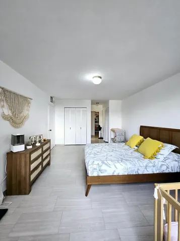 2500 Parkview Drive Hallandale Beach FL 33009