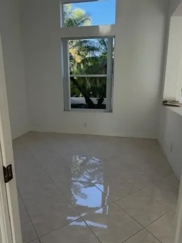 2690 Oakmont Weston FL 33332
