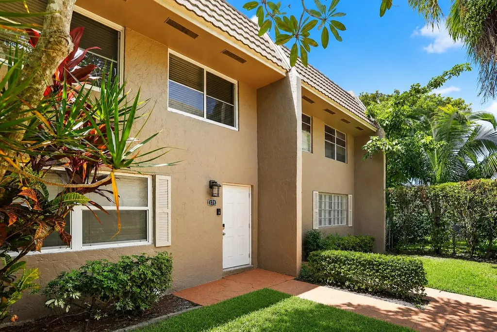 9050 NW 28th Street Coral Springs FL 33065