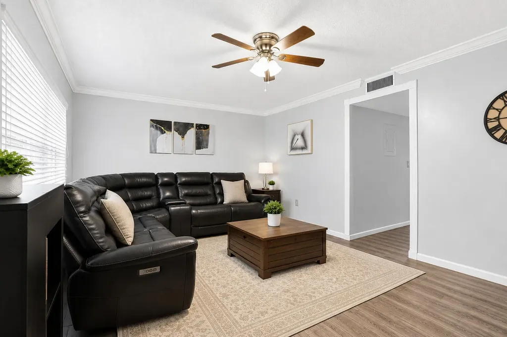 9050 NW 28th Street Coral Springs FL 33065