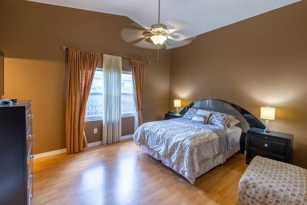 10746 Oak Bend Way Wellington FL 33414